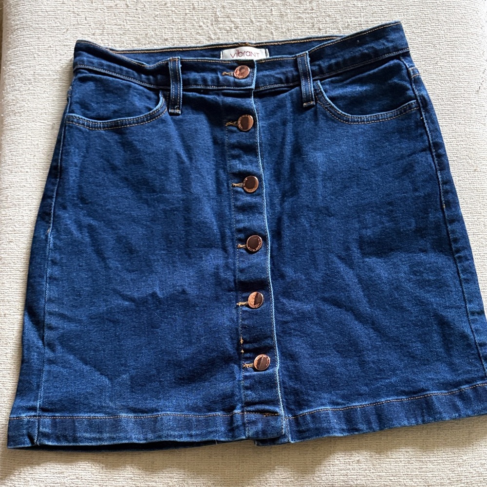 Vibrant Button-Front Denim Mini Skirt